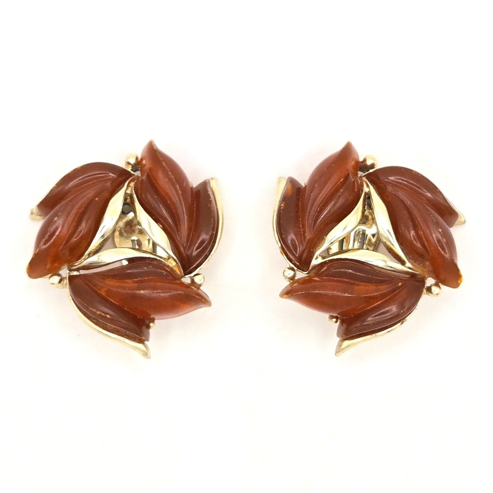Vintage Kramer of New York Dark Honey Thermoset Leaf Gold Tone Clip On Earrings